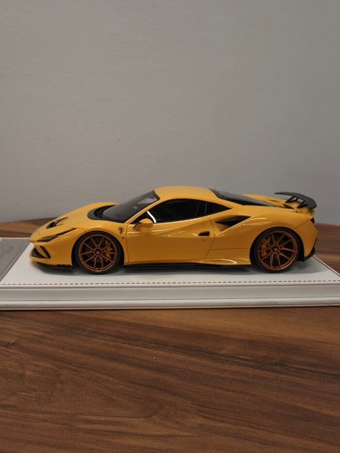 Ferrari F8 Tributo 1:18 Yellow - Image 3