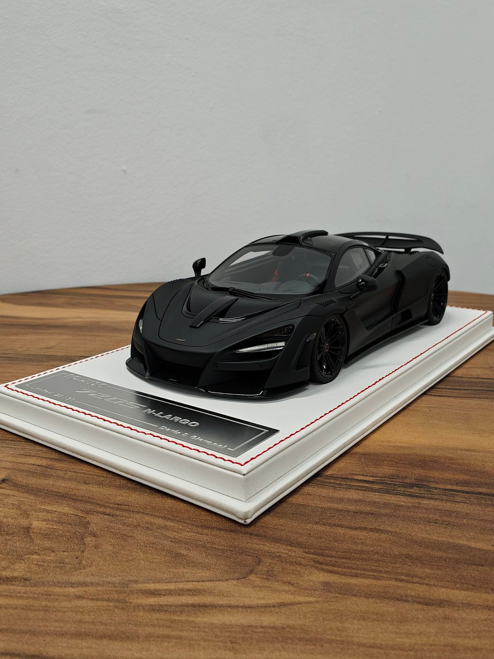 Mclaren 720S N-LARGO 1:18 Black