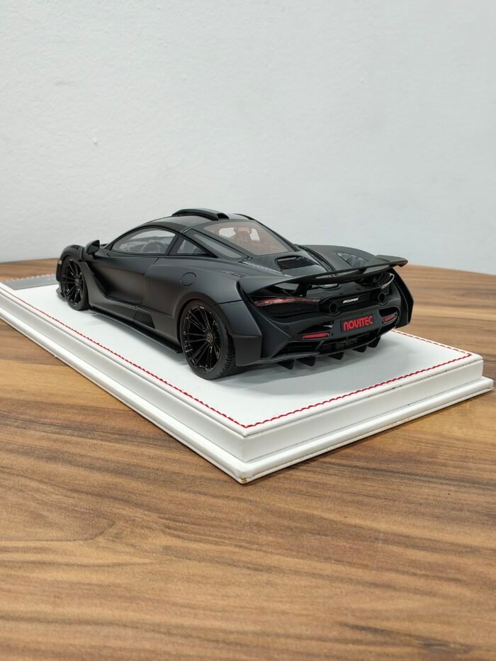 Mclaren 720S N-LARGO 1:18 Black - Image 4