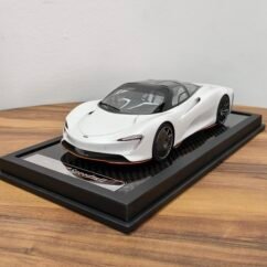 McLaren Speedtail 1:18 White