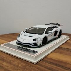 Lamborghini LB-Performance Aventador S  1:18 White
