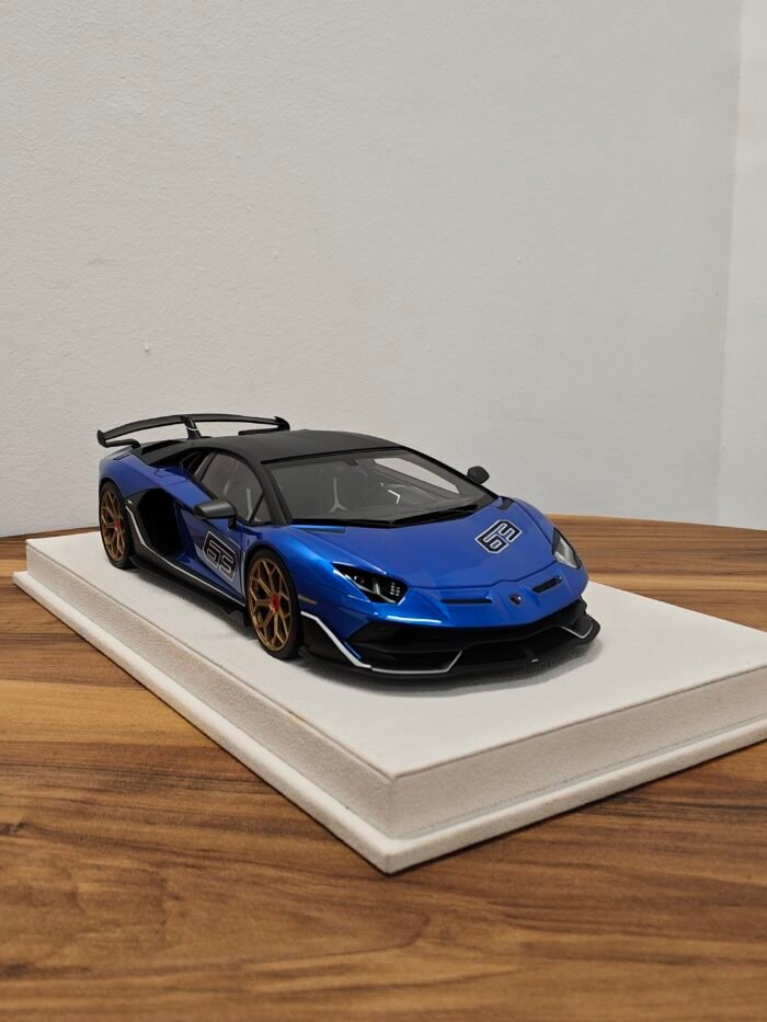 Lamborghini Aventador SVJ 63 2018 Blue Nethuns 1:18 - Image 2
