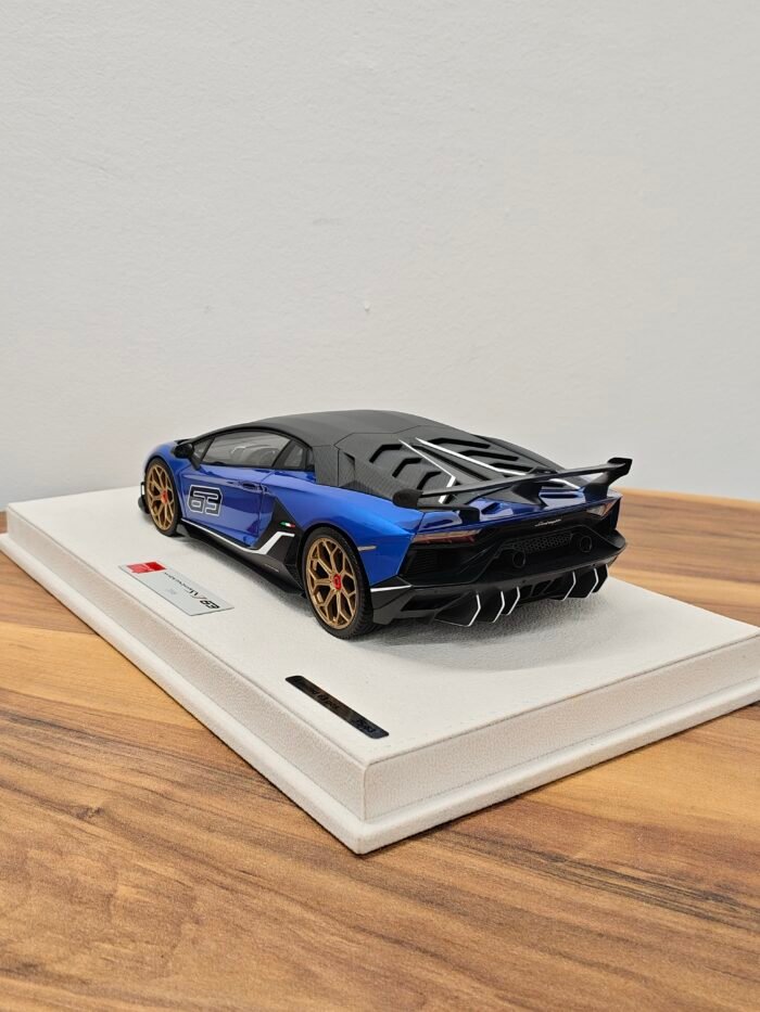 Lamborghini Aventador SVJ 63 2018 Blue Nethuns 1:18 - Image 4