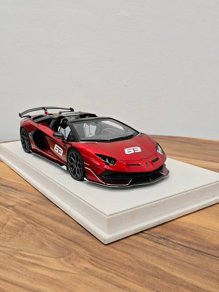 Lamborghini Aventador SVJ 63 Roadster 2019 Candy Red 1:18 - Image 2