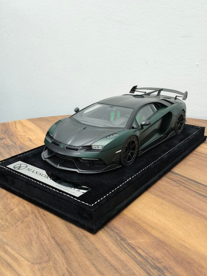 Lamborghini Aventador Mansory Cabrera 2020 My18-CAGC 1:18 Green Carbon