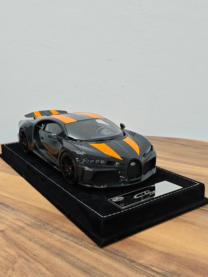 Bugatti Chiron Super Sport 1:18 Black - Image 2