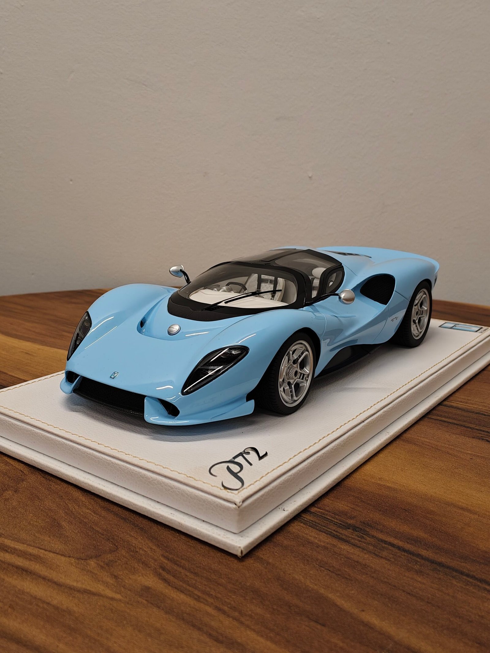 Lamborghini PT2 T Detomaso 1:18 Light Blue
