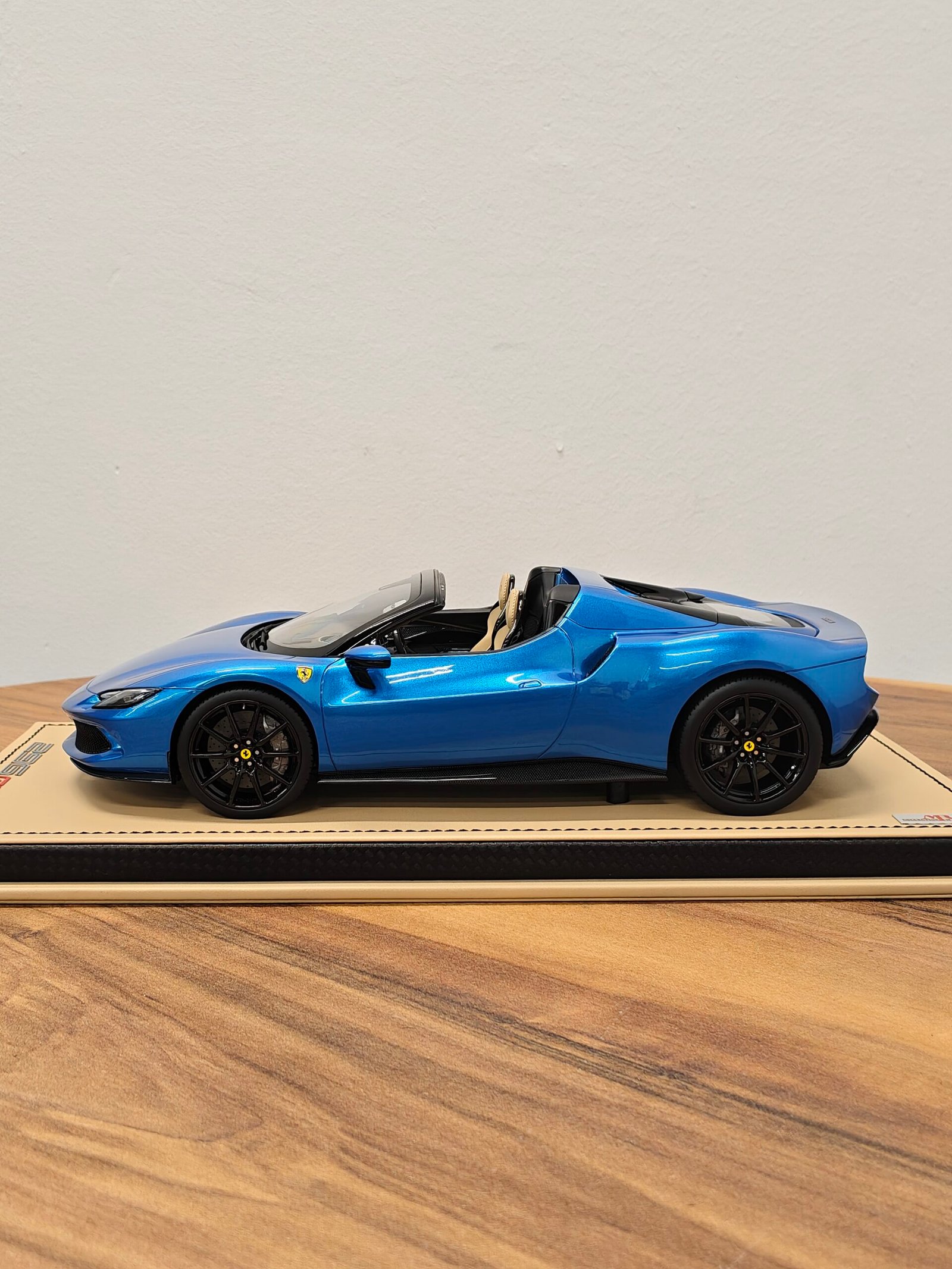 Ferrari 296 GTS 1:18 Blue - Image 3
