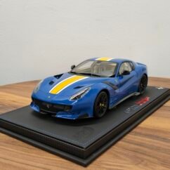 Ferrari F12 TDF 1:18 Blue
