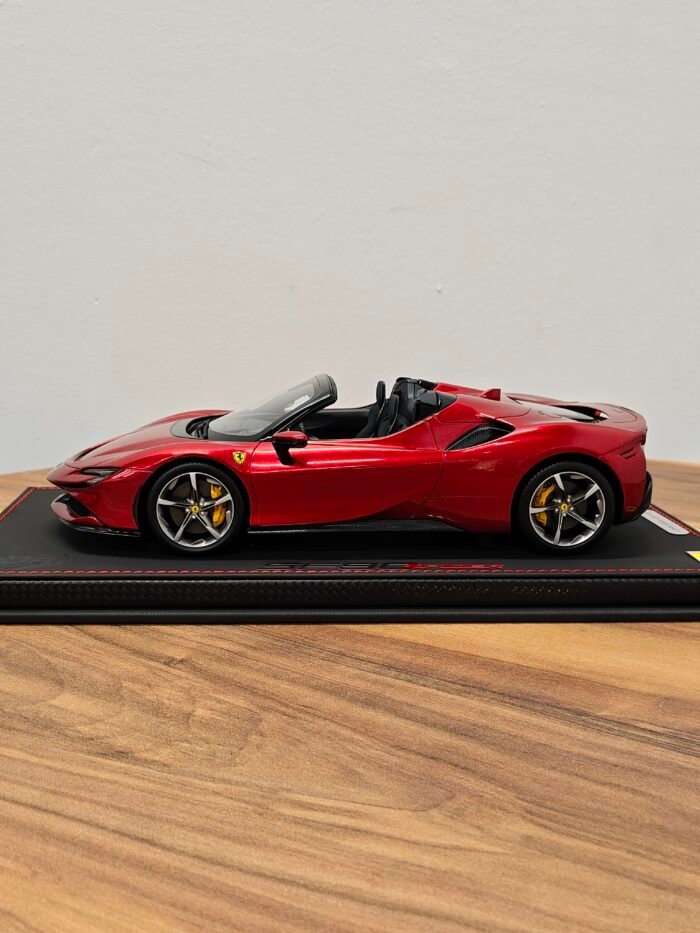 Ferrari SF90 Spider 1:18 Rosso Dino - Image 3