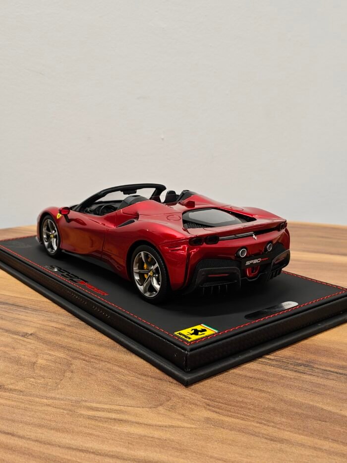 Ferrari SF90 Spider 1:18 Rosso Dino - Image 4