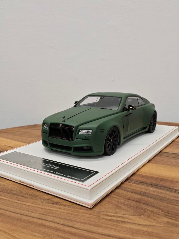 Rolls Royce Wraith DG180120G 1:18 Matt Green