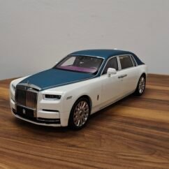 Royce Rolls Phantom 1:18 White & Blue