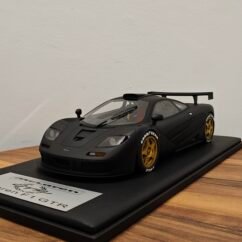 McLaren F1 GTR 1:12 Black