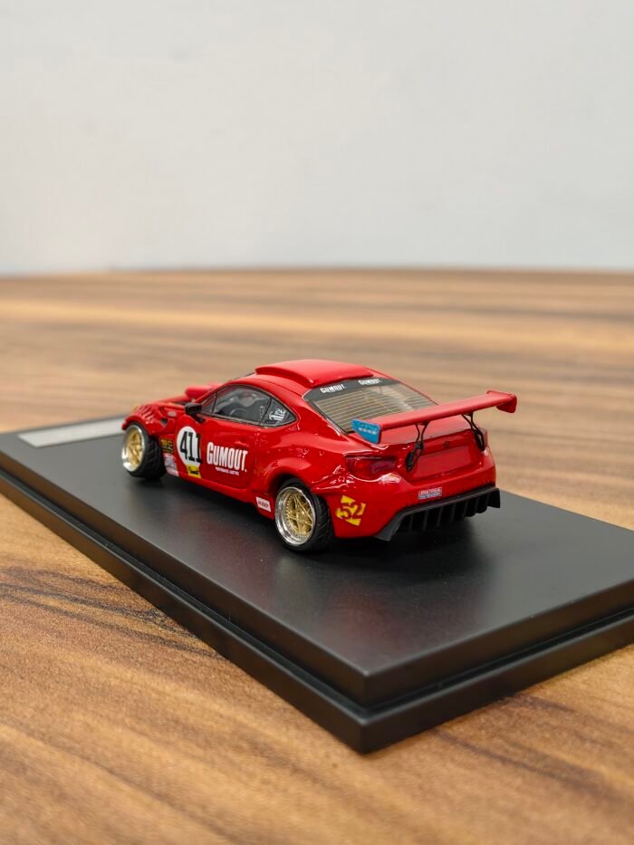 Toyota GT4586 1:64 Red - Image 4
