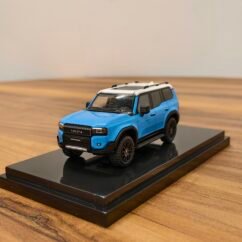 Toyota Land Cruiser 250 Prado (Blue) 1:64