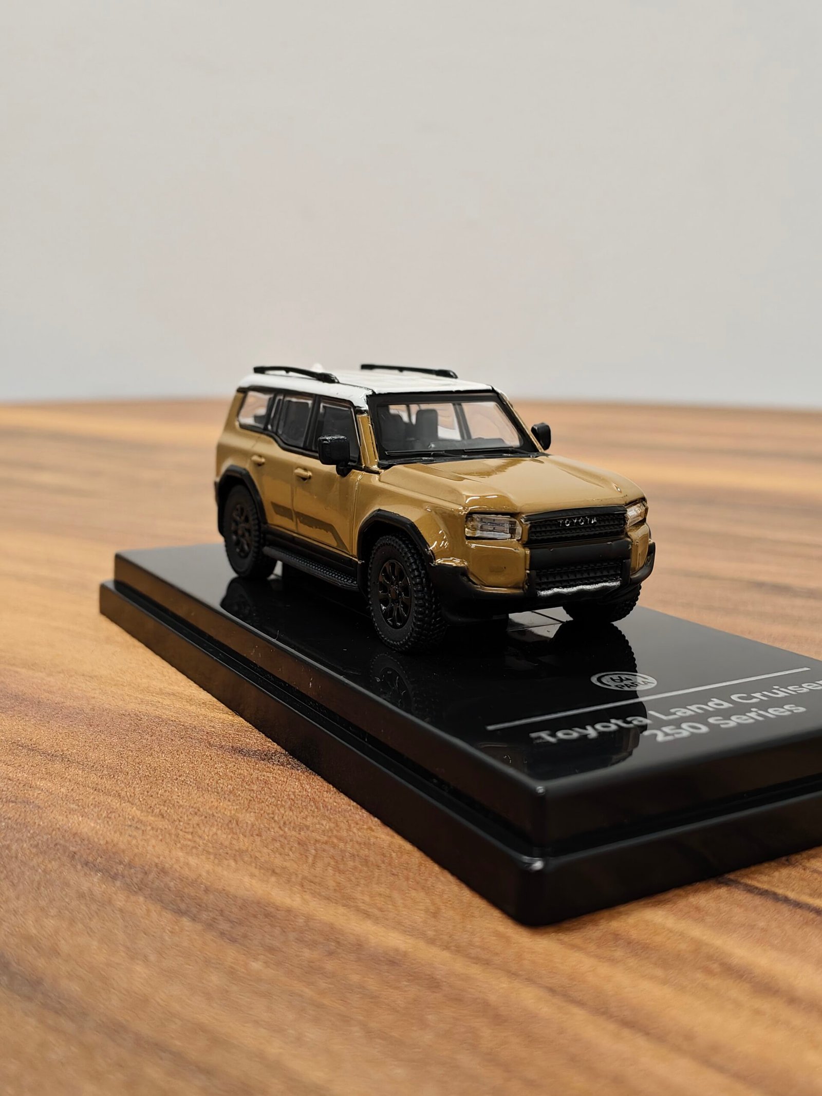 Toyota Land Cruiser  250 Prado Trail Dust Beige 1:64 - Image 4