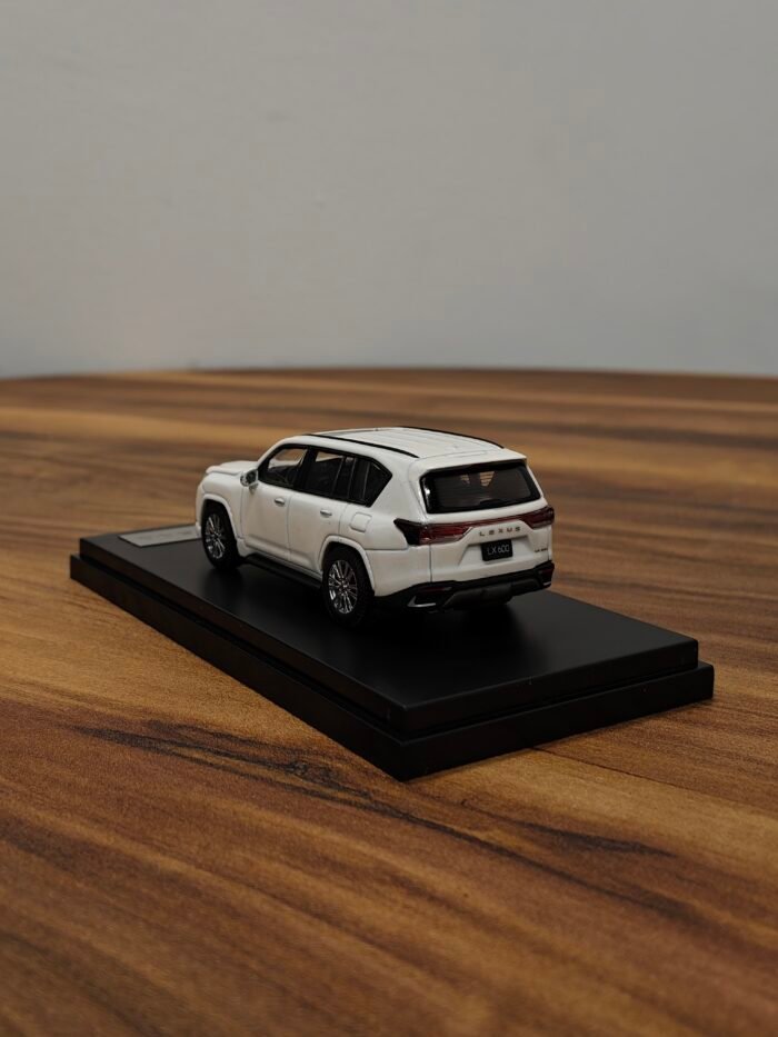 Lexus LX600 White 1:64 - Image 4