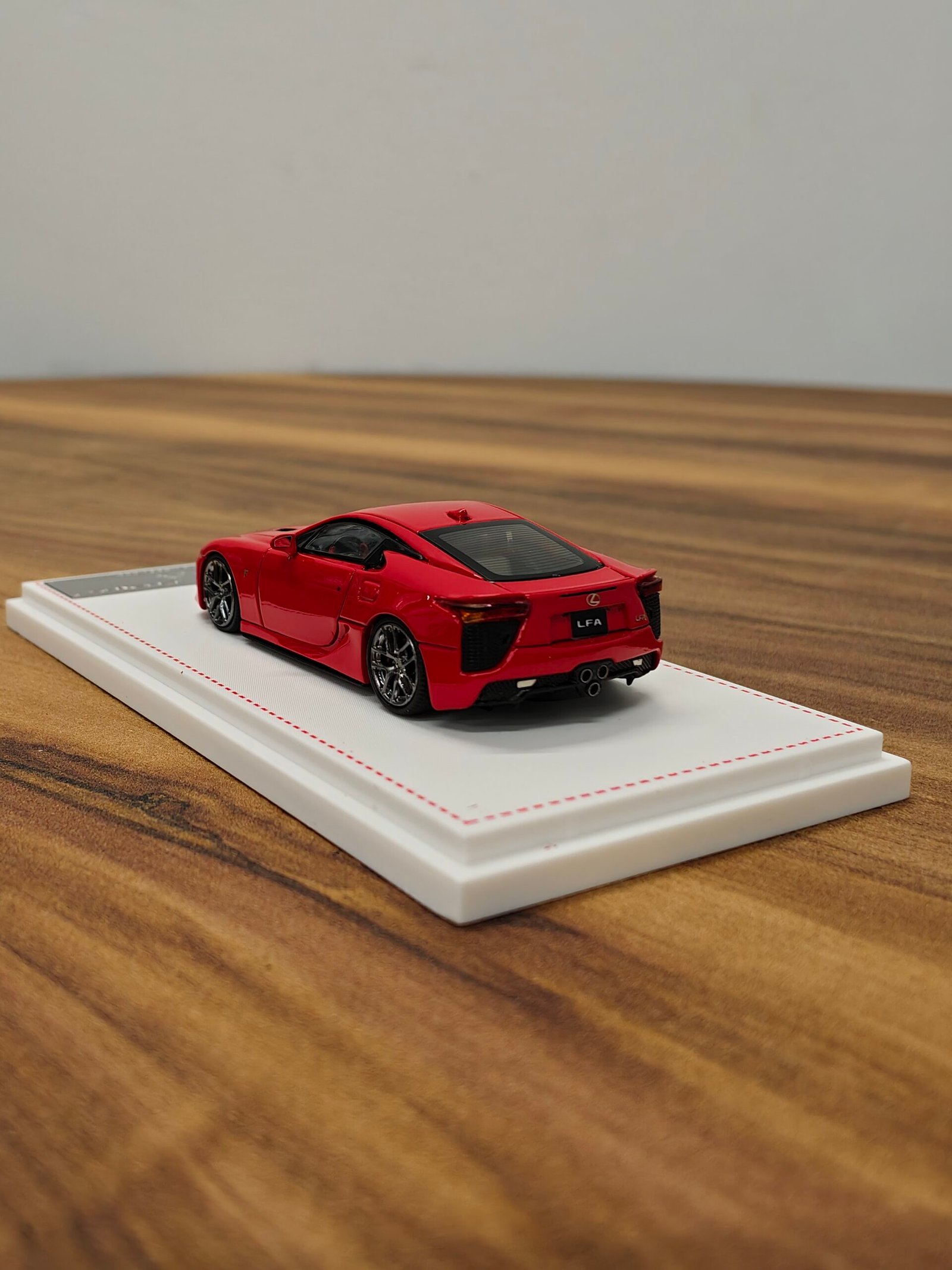 Lexus LFA FH (Red) 1:64 - Image 4