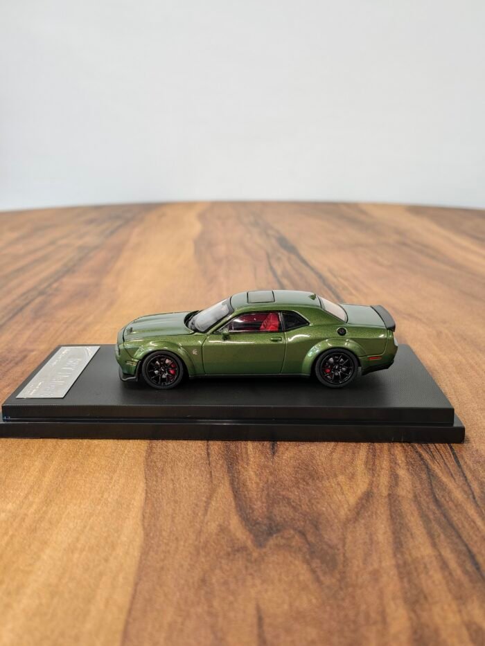 SRT Hellcat Stance Hunters 1:64 - Image 3