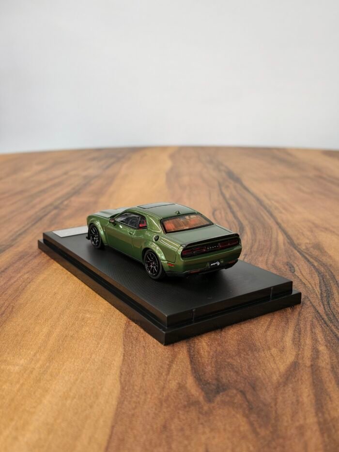 SRT Hellcat Stance Hunters 1:64 - Image 4