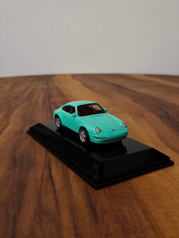 Porsche 993 Cabrio Coupe 1:64 light green - Image 2