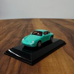 Porsche 993 Cabrio Coupe 1:64 light green