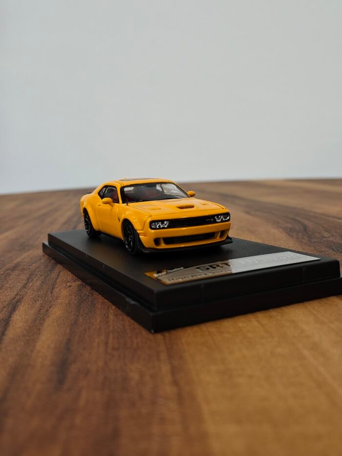 SRT Hellcat Stance Hunters 1:64 - Image 5