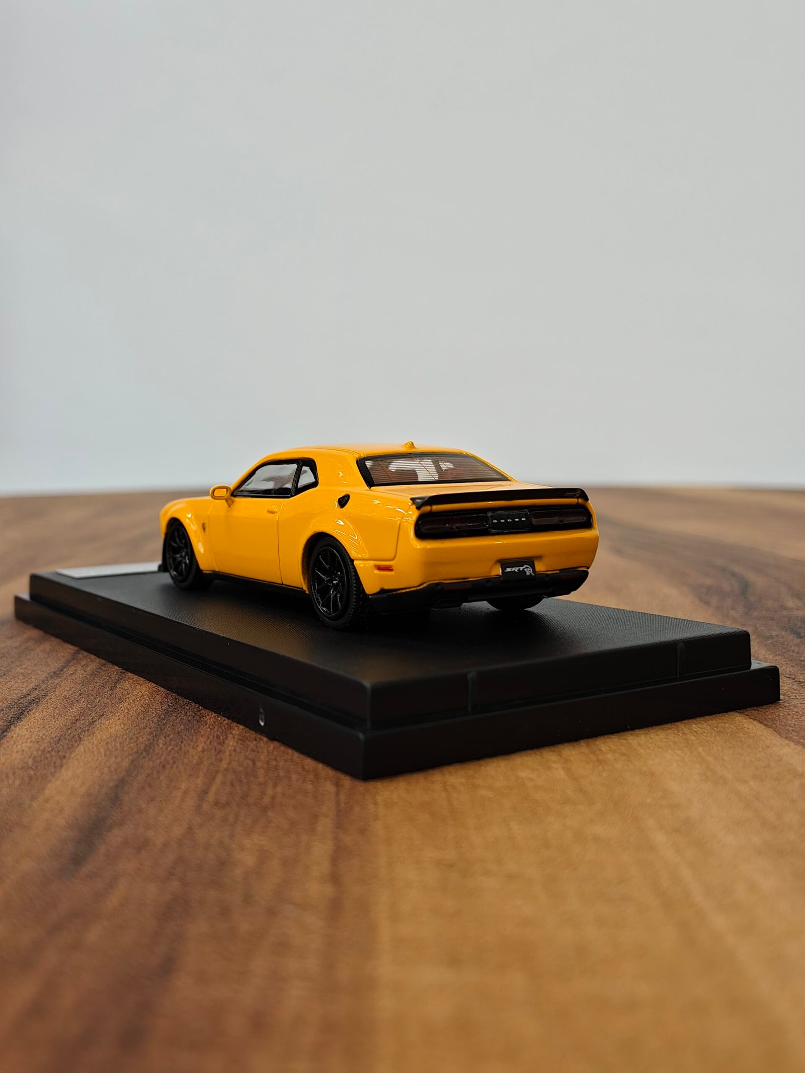 SRT Hellcat Stance Hunters 1:64 - Image 7