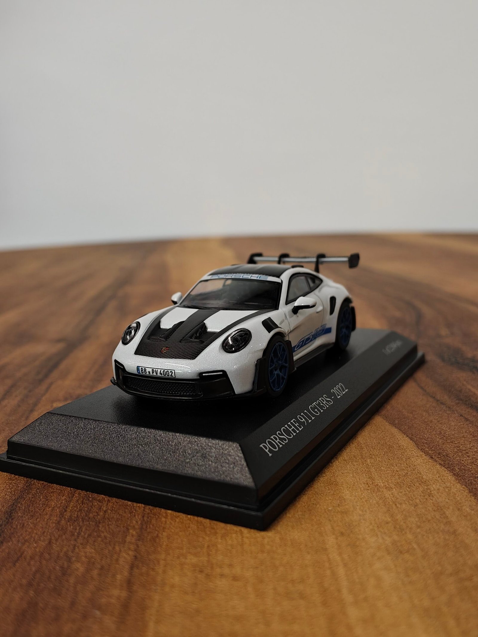 Porsche 911 GT3RS-2022 Gray 1:64
