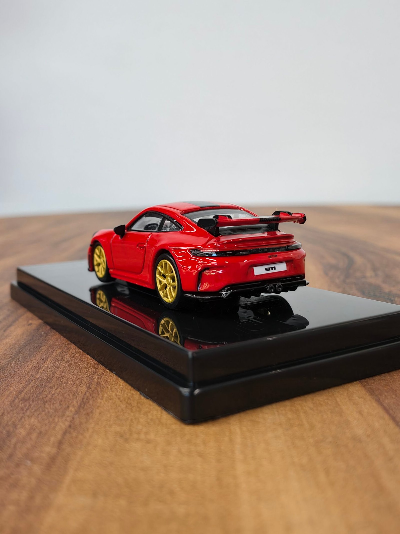 2025 Porsche 911 GT3 (992.2) GT Red 1:64 - Image 4