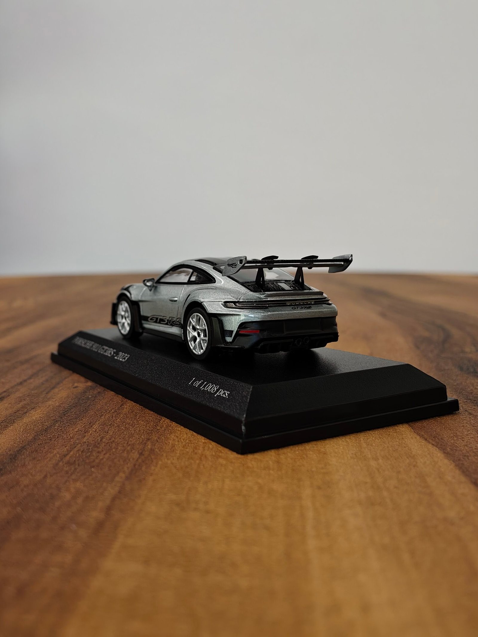 Porsche 911 GT3RS-2023 Silver 1:64 - Image 2