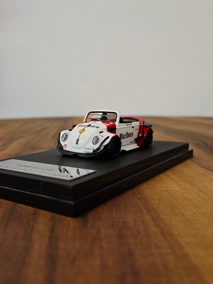 RWB Beetle Marlboro 1:64