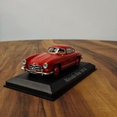 Mercedes Benz 300 sl 1:43 Red