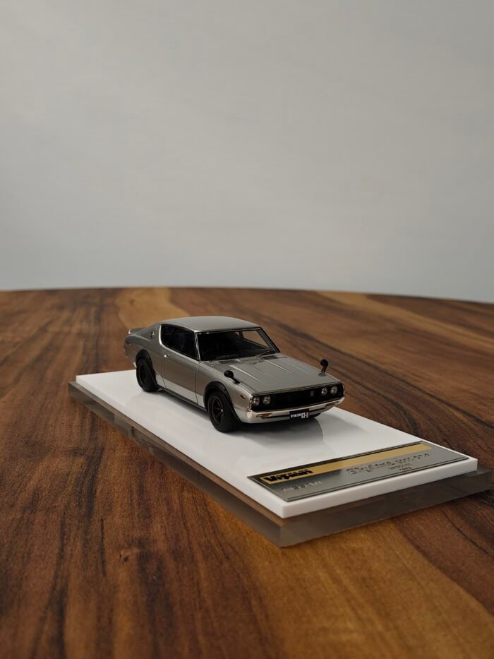 Nissan Skyline 2000 GT-R 1973 [KPGC110] Silver 1:43 - Image 2