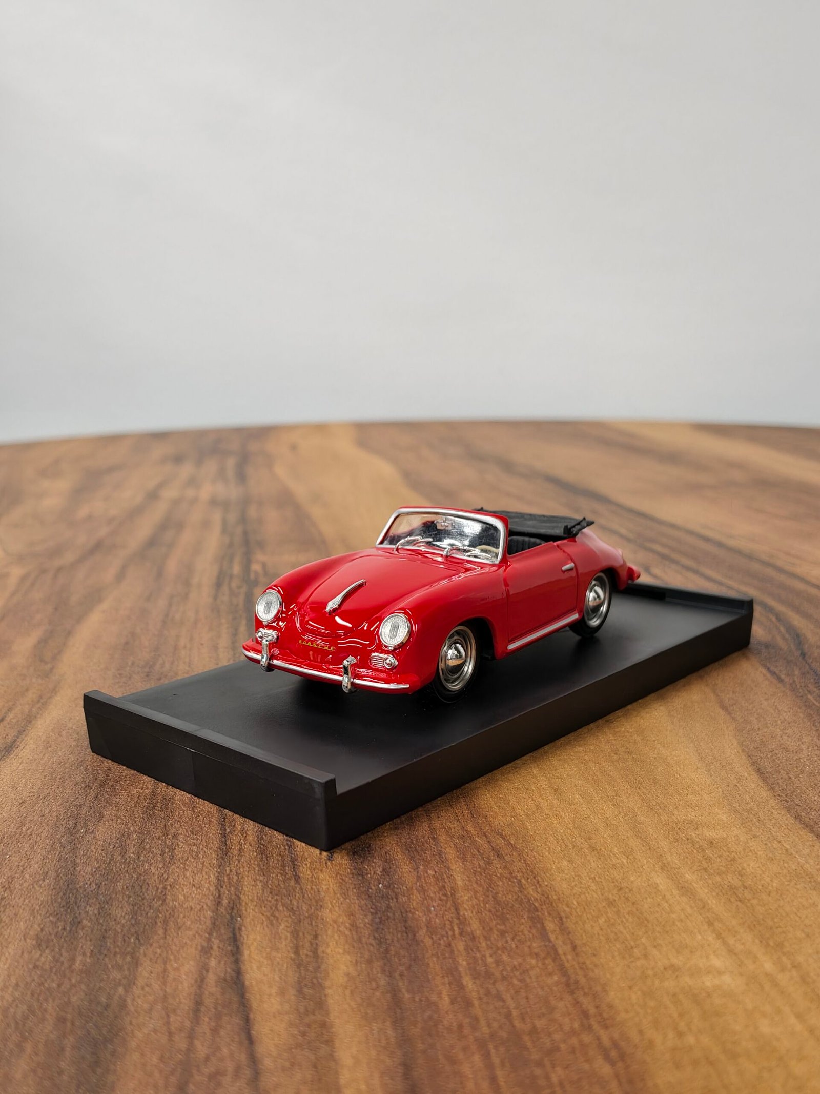 Porsche 356 Cabriolet Aperta1952 Red 1:43