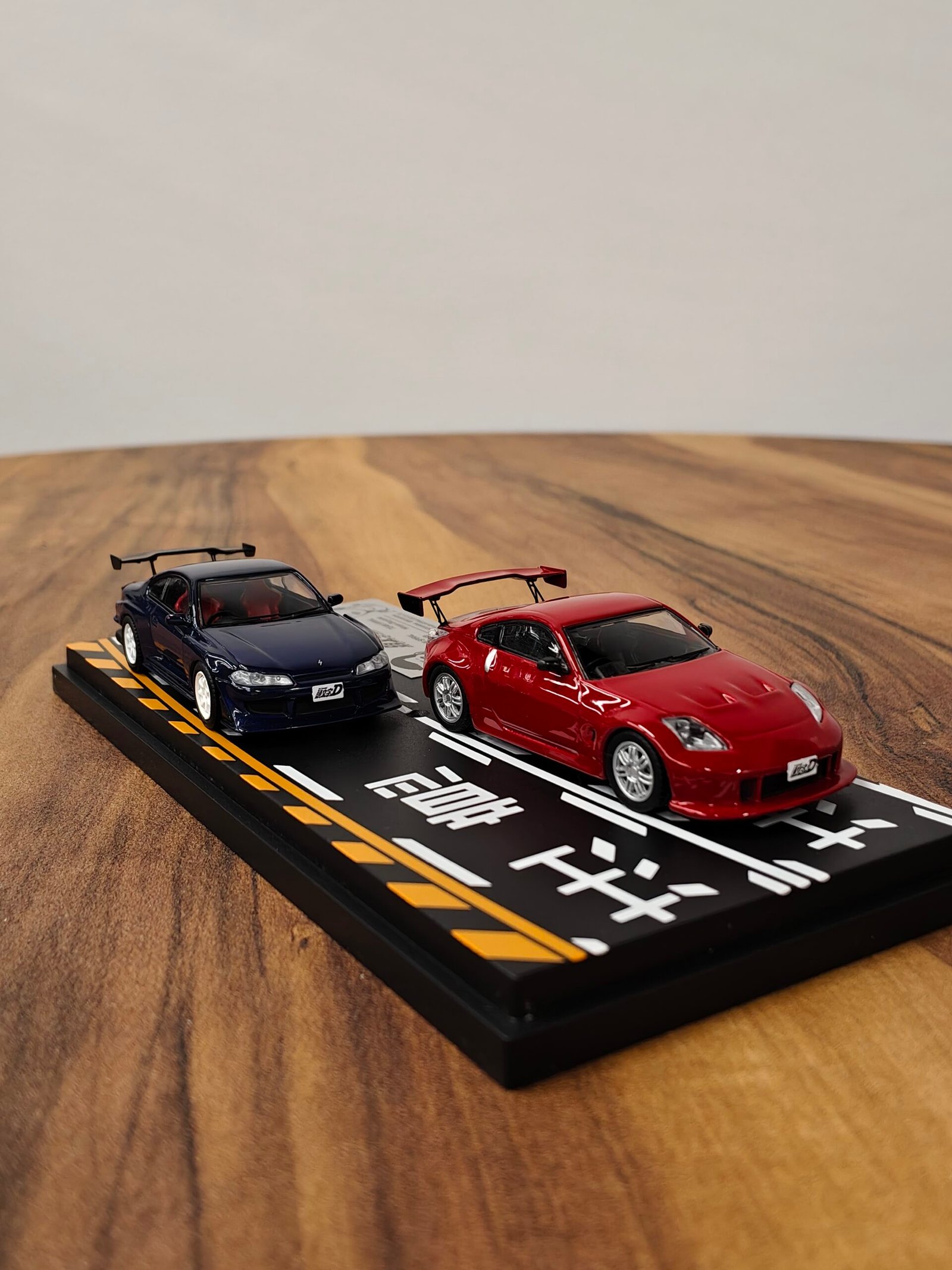 Team Spiral Ryuji Ikeda/Hiroya Okuyama (Red&Blue) 1:64 - Image 2