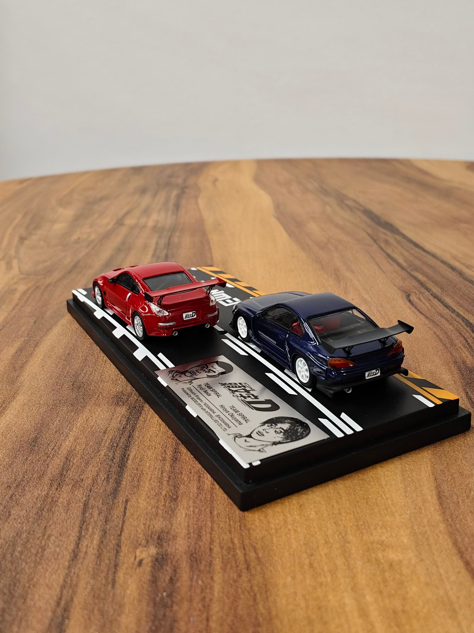 Team Spiral Ryuji Ikeda/Hiroya Okuyama (Red&Blue) 1:64 - Image 4