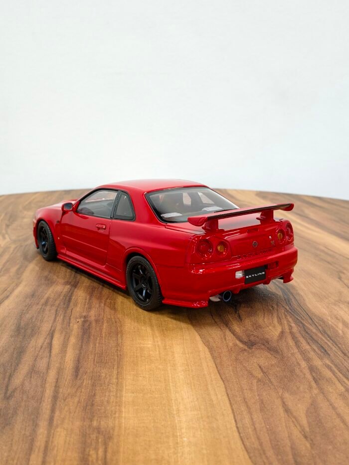 Nissan Skyline GT-R (R34) Red 1:18 - Image 2