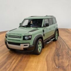 Land Rover Defender 90 -2023 75th Green 1:18