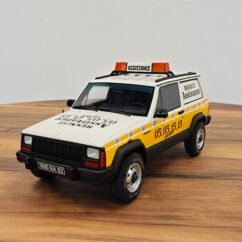 Jeep Cherokee Renault Assistance 1:18 White