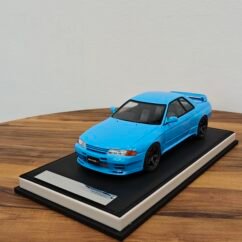 Nissan Skyline GT-R (R32) 31/99 Scale 1/18 Customized Version
