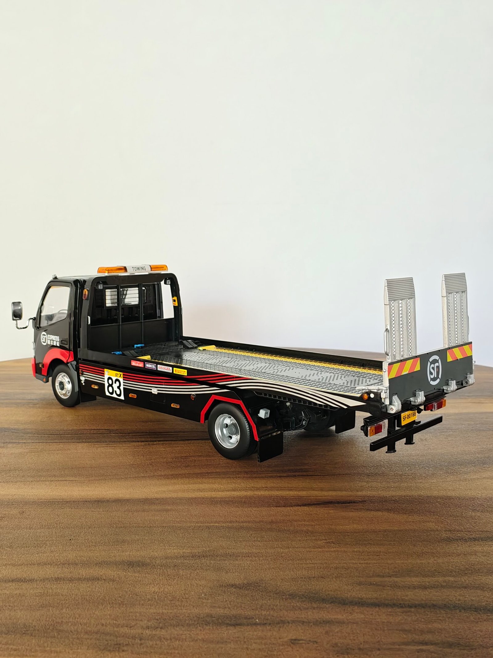 Hino 300 SF Express Flatbed Tow Truck 1/18 Black - Image 2