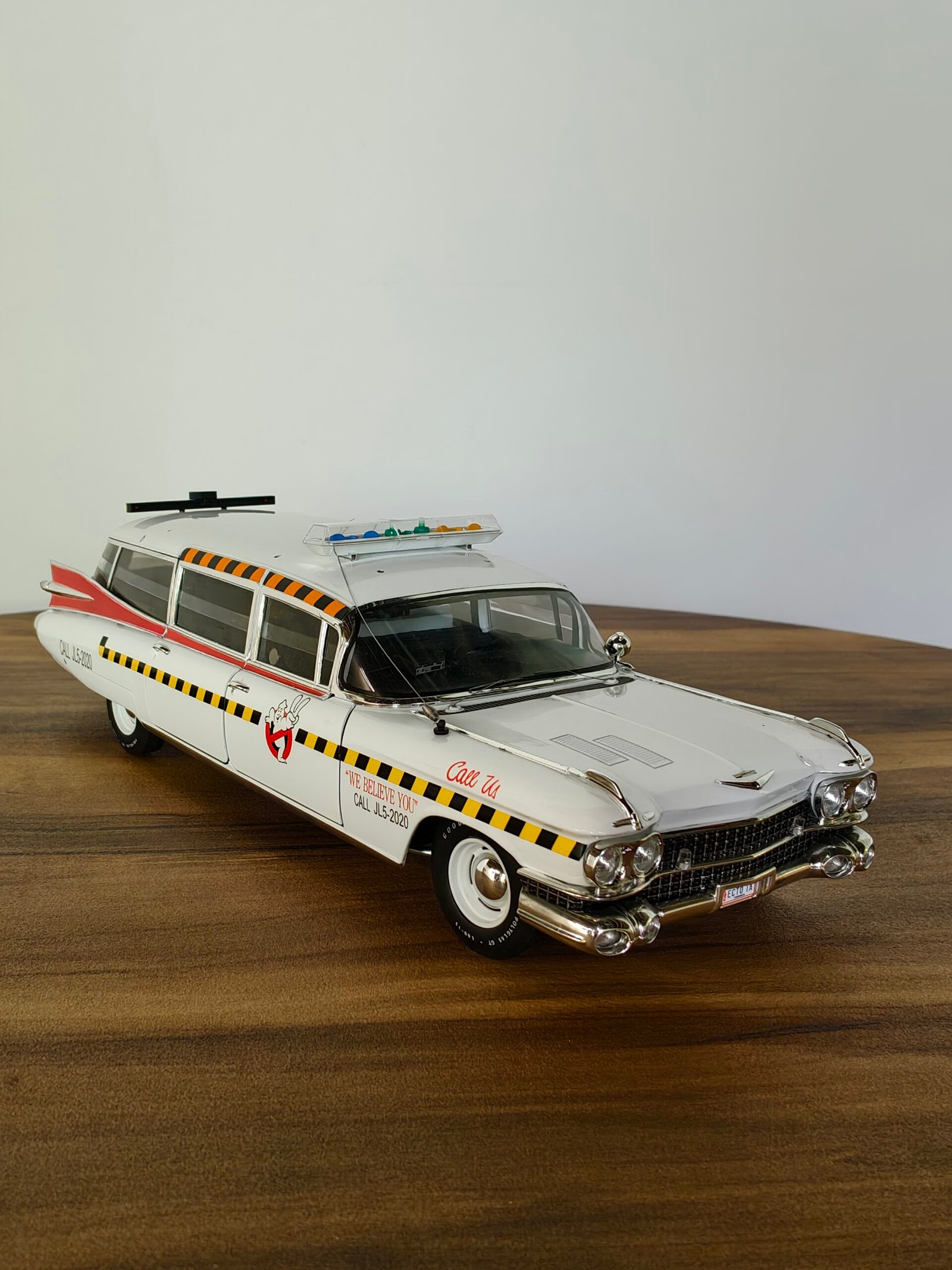 GHOSTBUSTERS II White 1:18 - Image 3