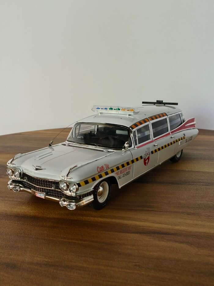 GHOSTBUSTERS II White 1:18