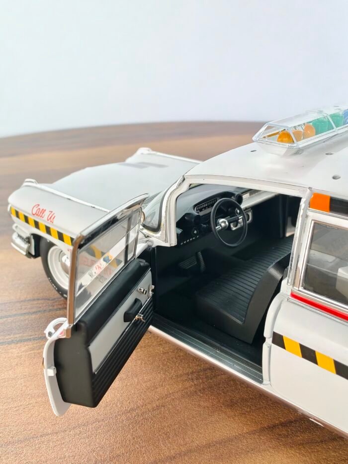 GHOSTBUSTERS II White 1:18 - Image 4