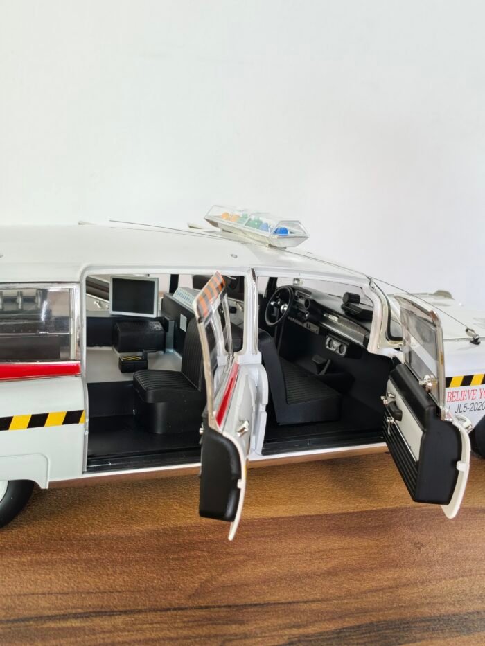GHOSTBUSTERS II White 1:18 - Image 7