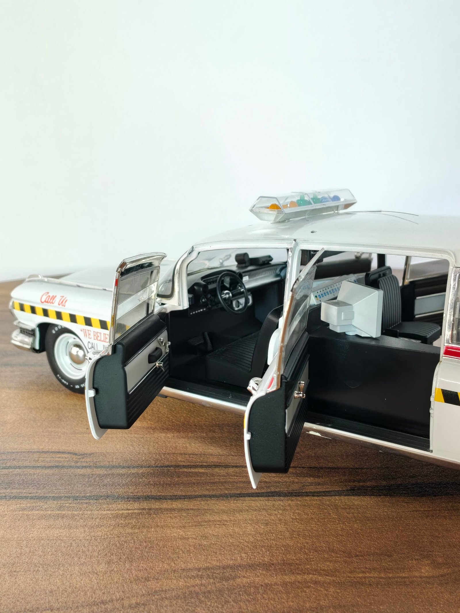 GHOSTBUSTERS II White 1:18 - Image 6