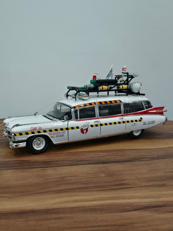 GHOSTBUSTERS II White 1:18 - Image 2
