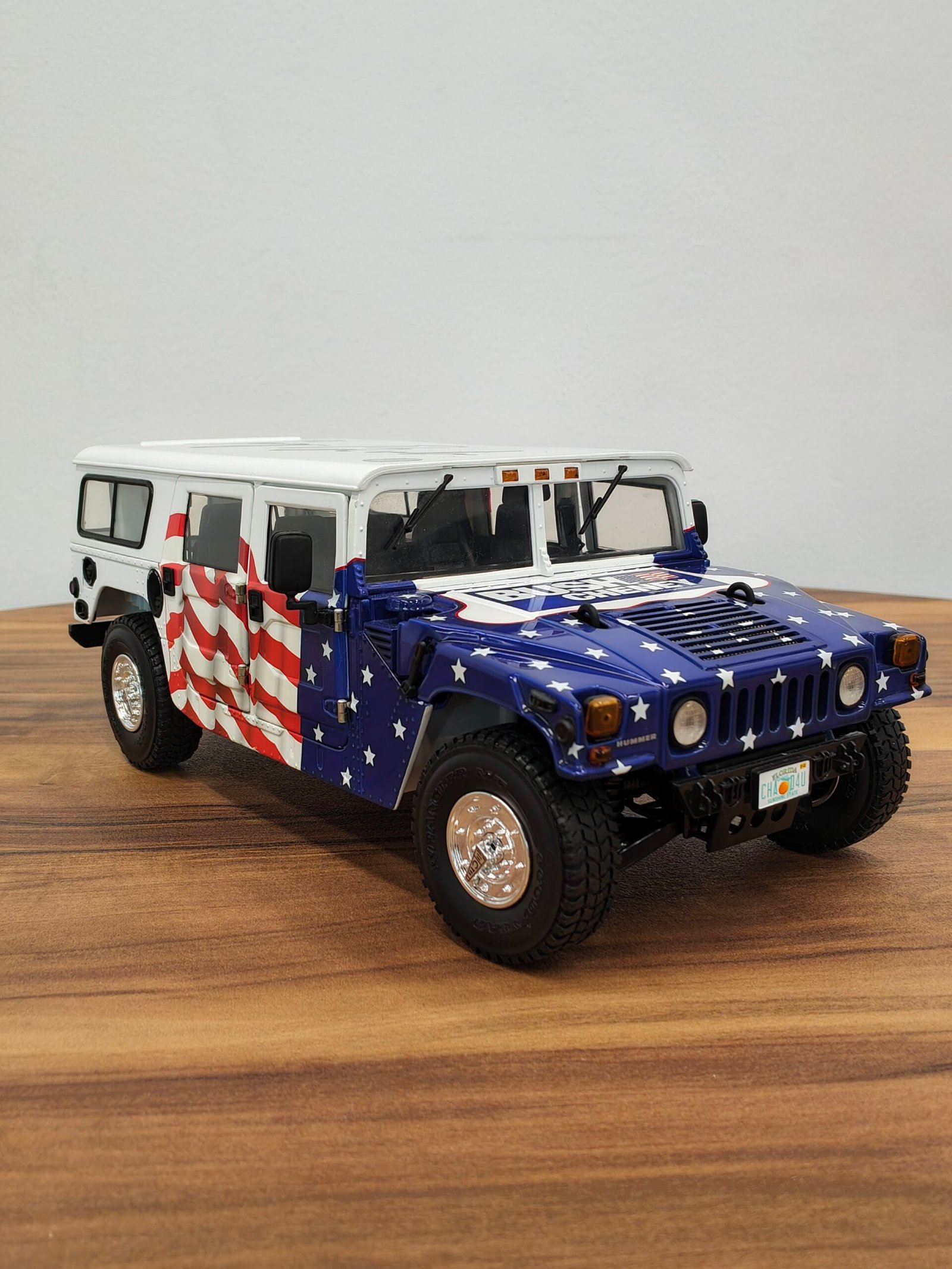 THUNDERTRAC AM GENERAL HUMMER SCALE 1/18 - Image 4